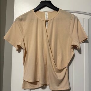Lululemon Athletica Round Trip Cream Short Sleeve Top